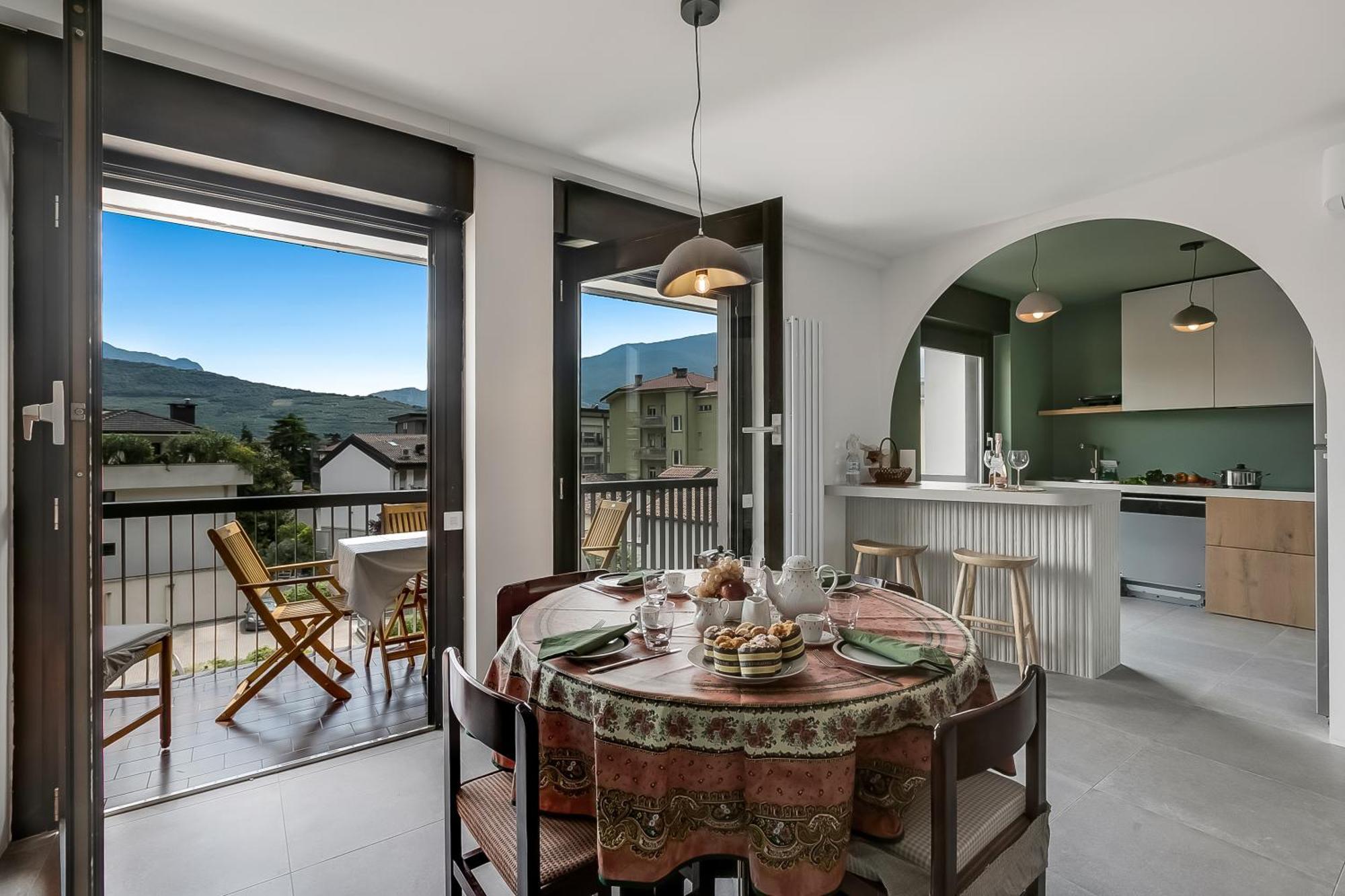 Appartamento Amy - Happy Rentals Riva del Garda Kültér fotó
